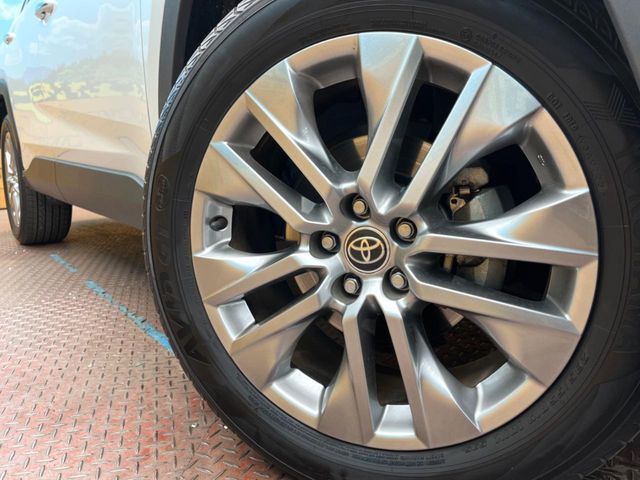 TOYOTA RAV4 4WD 2023 Image 31