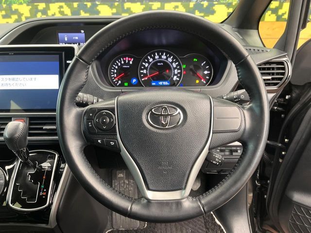 TOYOTA VOXY 2020 Image 31