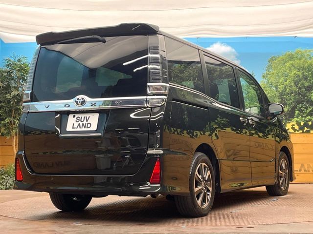 TOYOTA VOXY 2020 Image 31