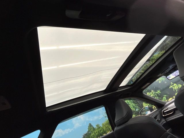 TOYOTA CROWN ESTATE 4WD 2025 Image 31