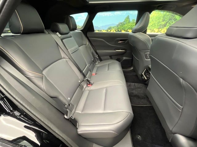 TOYOTA CROWN ESTATE 4WD 2025 Image 31