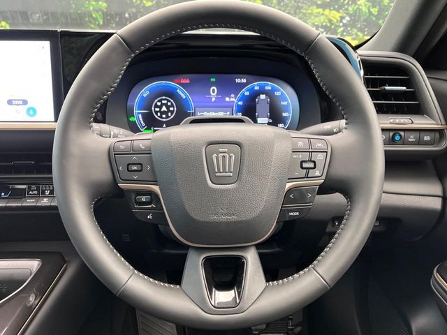 TOYOTA CROWN ESTATE 4WD 2025 Image 31