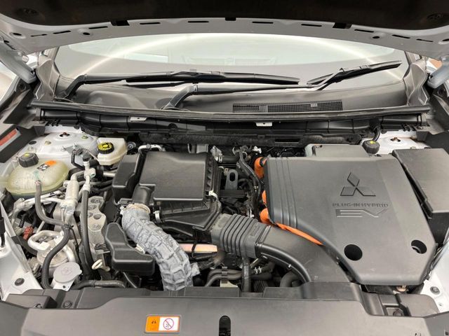 MITSUBISHI OUTLANDER PHEV 2022 Image 31