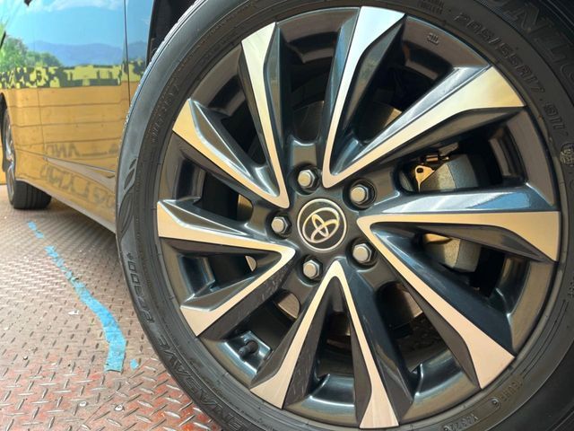 TOYOTA VOXY 2022 Image 31