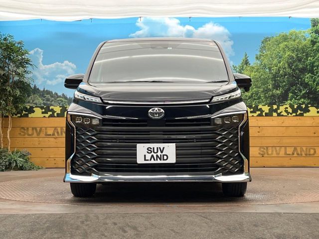 TOYOTA VOXY 2022 Image 31