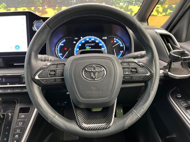 TOYOTA VOXY HYBRID 2023 Image 31