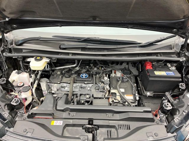 TOYOTA VOXY HYBRID 2023 Image 31