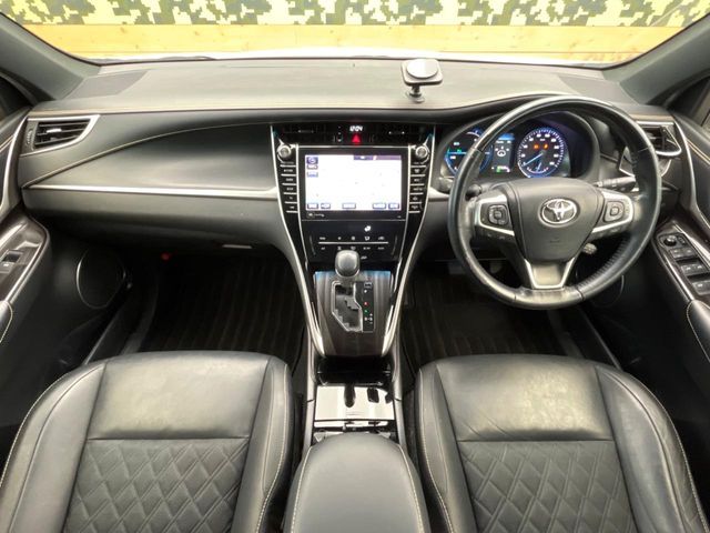 TOYOTA HARRIER HYBRID 2019 Image 31