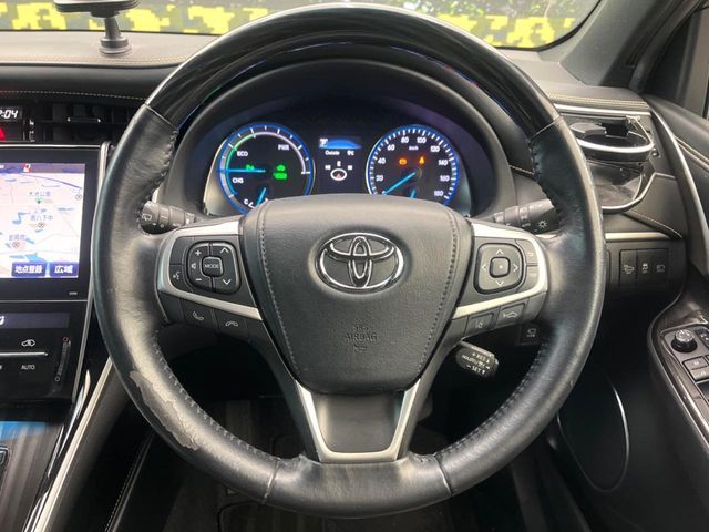 TOYOTA HARRIER HYBRID 2019 Image 31