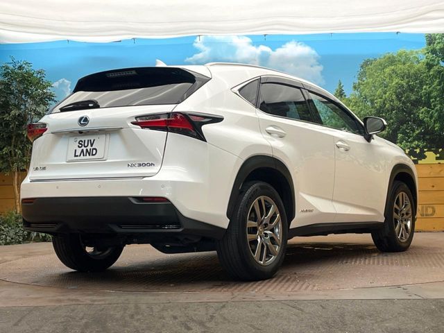 TOYOTA LEXUS NX300H 2015 Image 31