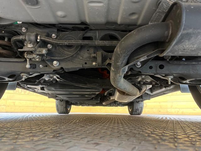 TOYOTA LEXUS NX300H 2015 Image 31