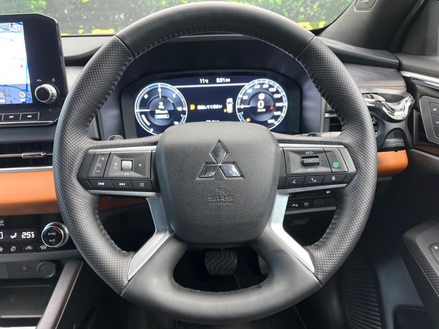 MITSUBISHI OUTLANDER PHEV 2023 Image 31
