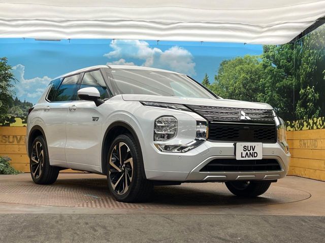 MITSUBISHI OUTLANDER PHEV 2023 Image 31