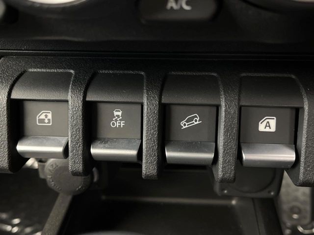 SUZUKI JIMNY NOMADE 2026 Image 31