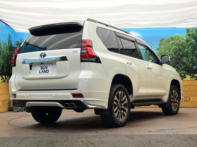 TOYOTA LANDCRUISER PRADO 2022 Image 31
