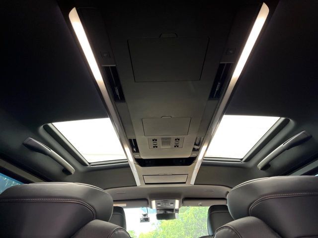 TOYOTA ALPHARD HYBRID 2023 Image 31