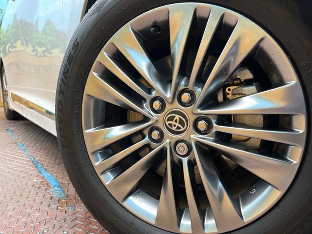 TOYOTA ALPHARD HYBRID 2023 Image 31