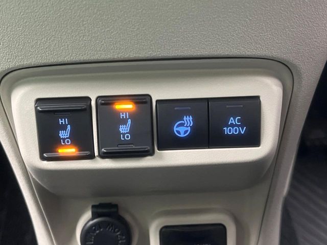 TOYOTA SIENTA HYBRID 2023 Image 31