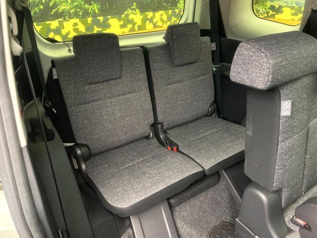 TOYOTA SIENTA HYBRID 2023 Image 31