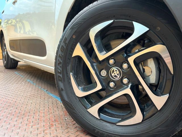 TOYOTA SIENTA HYBRID 2023 Image 31