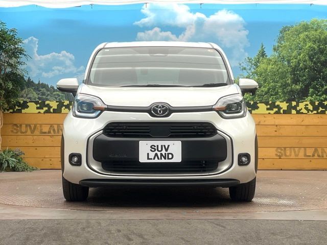 TOYOTA SIENTA HYBRID 2023 Image 31