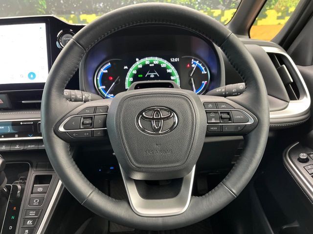 TOYOTA NOAH HYBRID 2024 Image 31