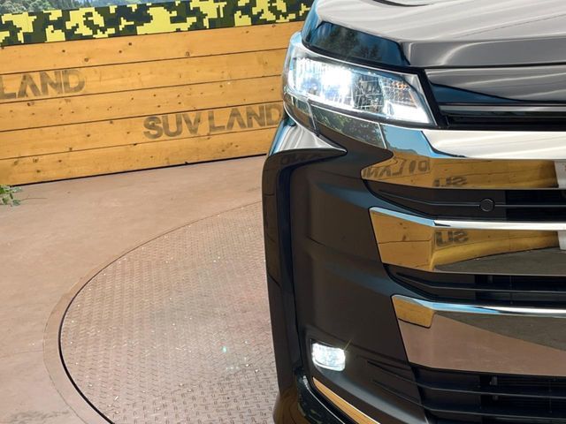 TOYOTA NOAH HYBRID 2024 Image 31