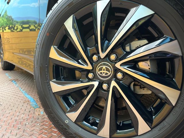 TOYOTA NOAH HYBRID 2024 Image 31