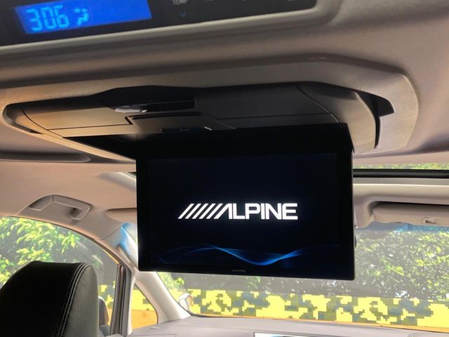 TOYOTA ALPHARD 2017 Image 31