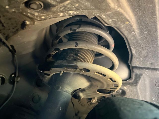 TOYOTA LEXUS NX300 2019 Image 31