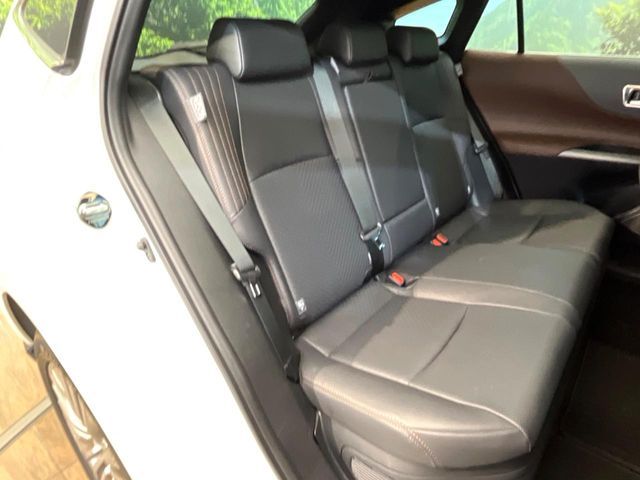 TOYOTA HARRIER HYBRID 2023 Image 31