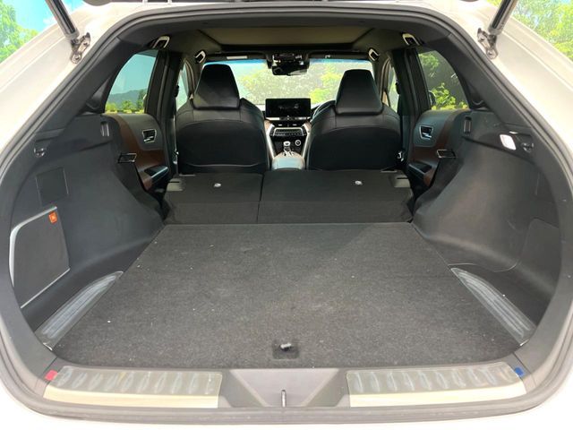 TOYOTA HARRIER HYBRID 2023 Image 31