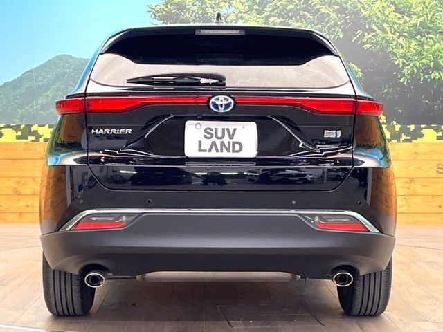 TOYOTA HARRIER HYBRID 2023 Image 31