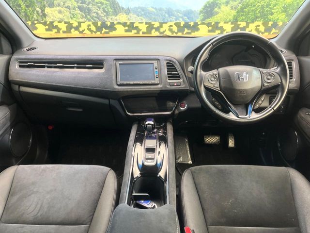 HONDA VEZEL HYBRID 2016 Image 31