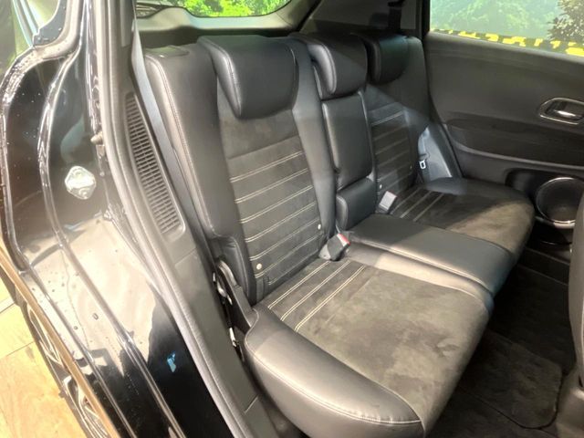 HONDA VEZEL HYBRID 2016 Image 31