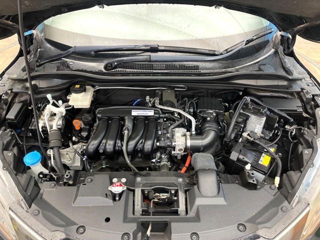 HONDA VEZEL HYBRID 2016 Image 31
