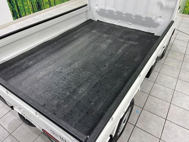 DAIHATSU HIJET TRUCK 4WD 2024 Image 31