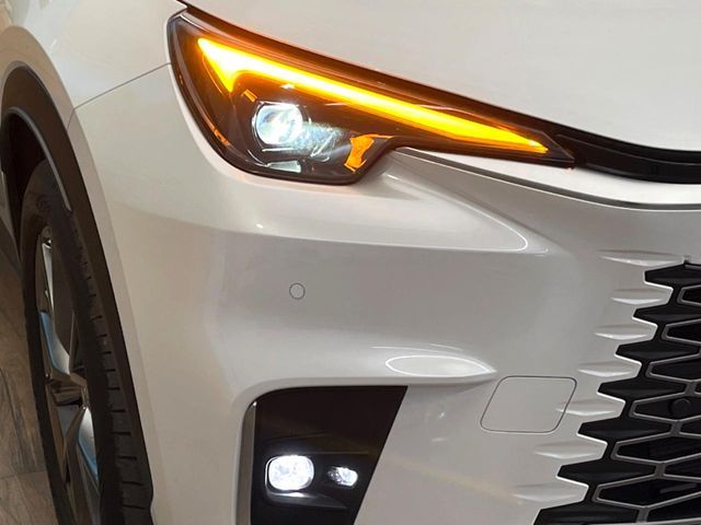 TOYOTA LEXUS LBX 2025 Image 31