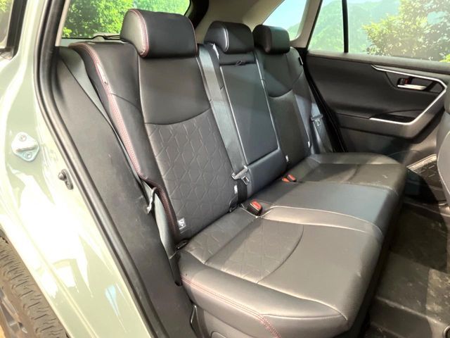TOYOTA RAV4 HYBRID 4WD 2024 Image 31