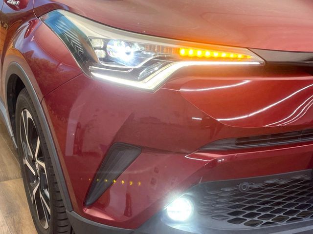 TOYOTA C-HR 2017 Image 31