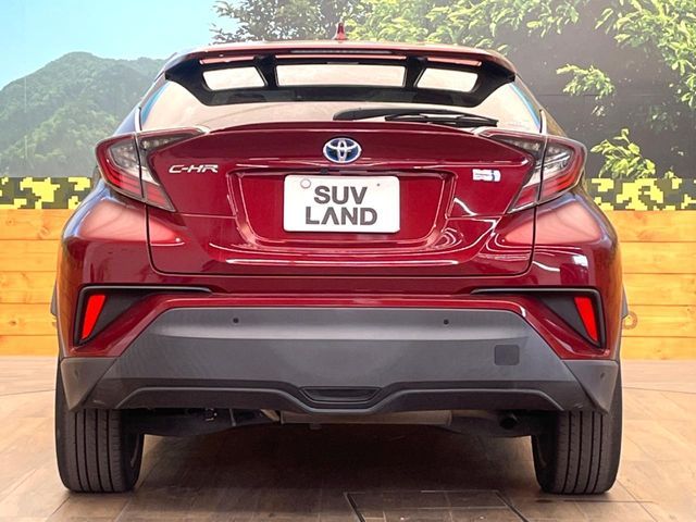 TOYOTA C-HR 2017 Image 31