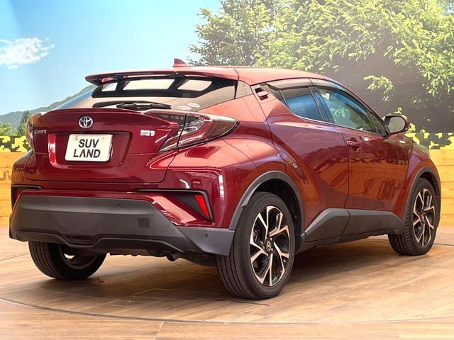 TOYOTA C-HR 2017 Image 31