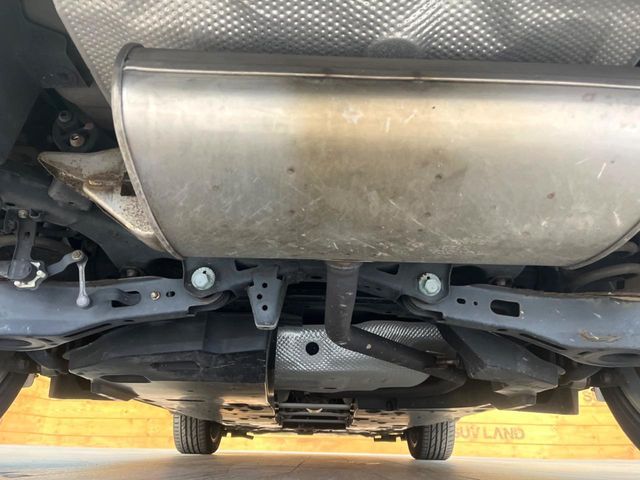 TOYOTA C-HR 2017 Image 31