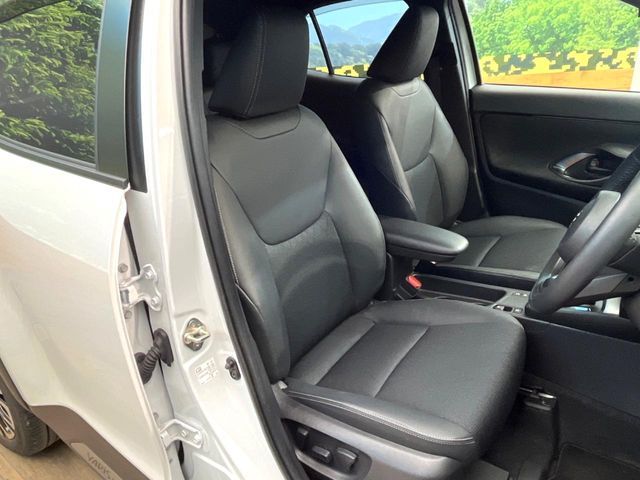 TOYOTA YARIS CROSS HYBRID 2024 Image 31