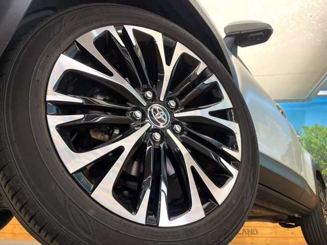 TOYOTA YARIS CROSS HYBRID 2024 Image 31