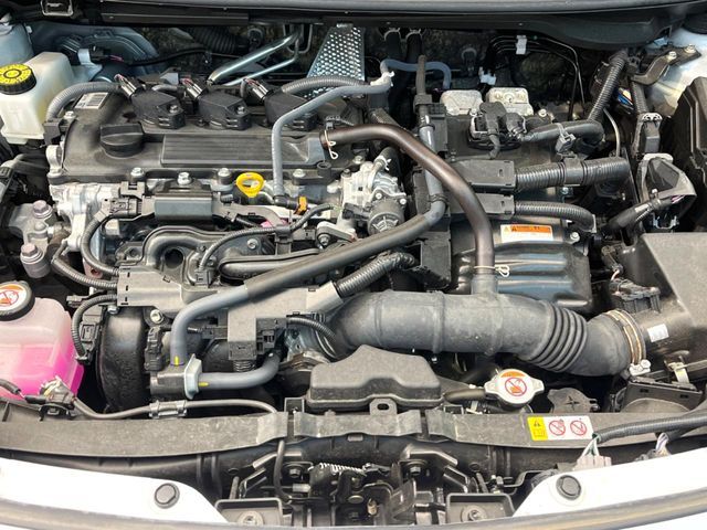 TOYOTA YARIS CROSS HYBRID 2024 Image 31