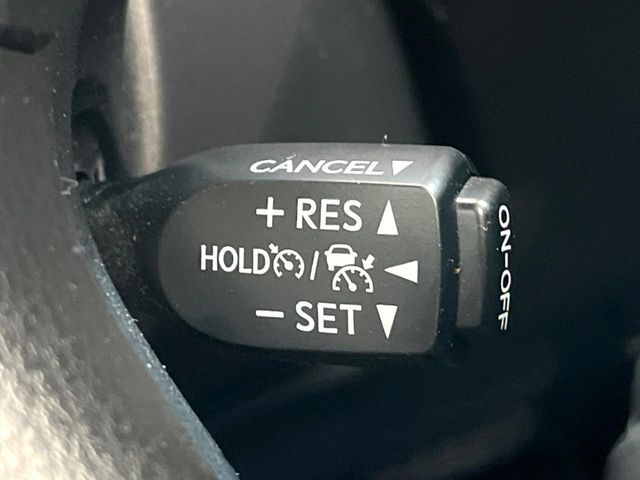 TOYOTA LANDCRUISER PRADO 2022 Image 31