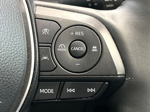 TOYOTA COROLLA CROSS HYBRID 2024 Image 31