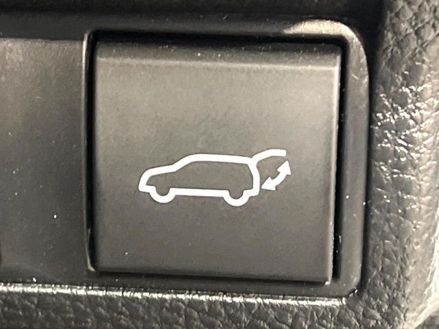 TOYOTA COROLLA CROSS HYBRID 2024 Image 31