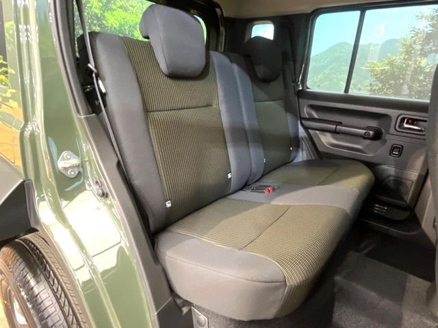 SUZUKI JIMNY NOMADE 2025 Image 31